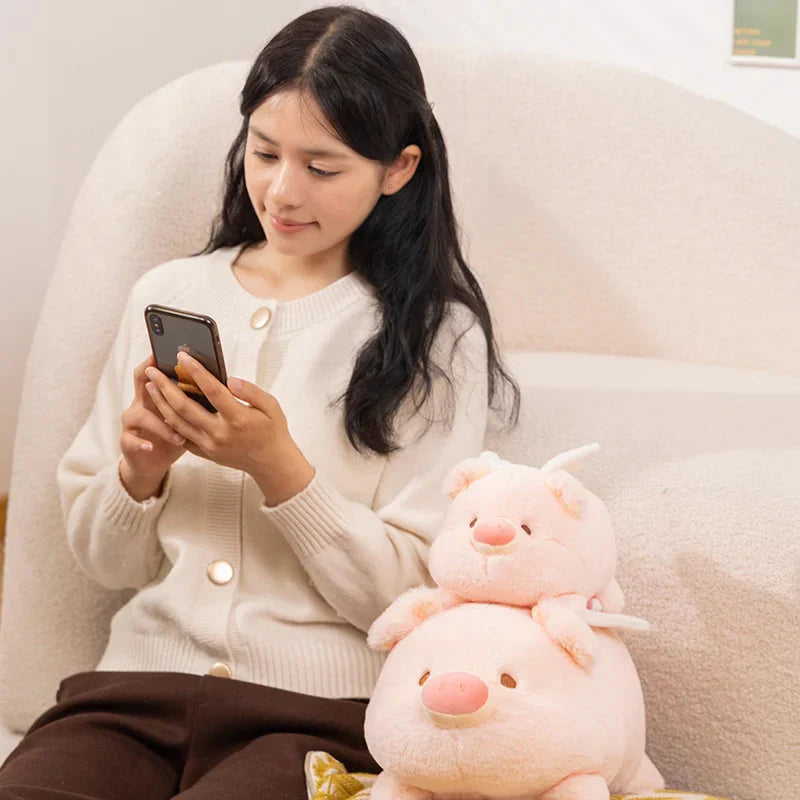 Adorable Flying Angel Pig Plush Toy
