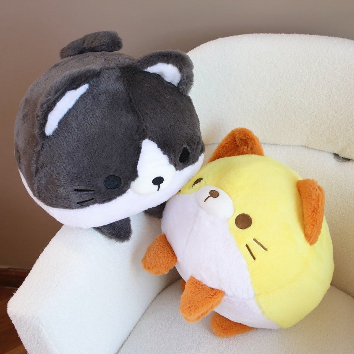 Adorable Trio of Leo, Binx, and Lola Plush Fluffy Cats