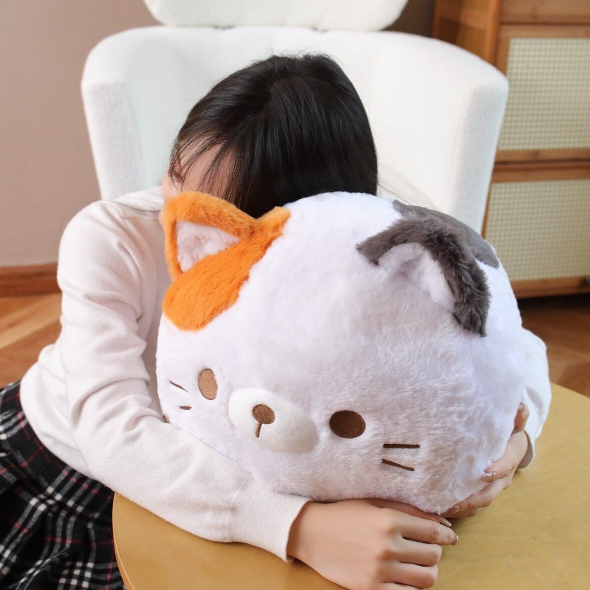 Adorable Trio of Leo, Binx, and Lola Plush Fluffy Cats