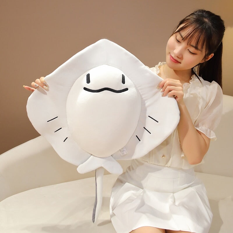 Snuggle Up with Milo & Zara: Adorable Stingray Plush Toys!