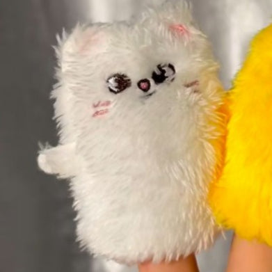 SKZOO Furry Finger Cover Keychain