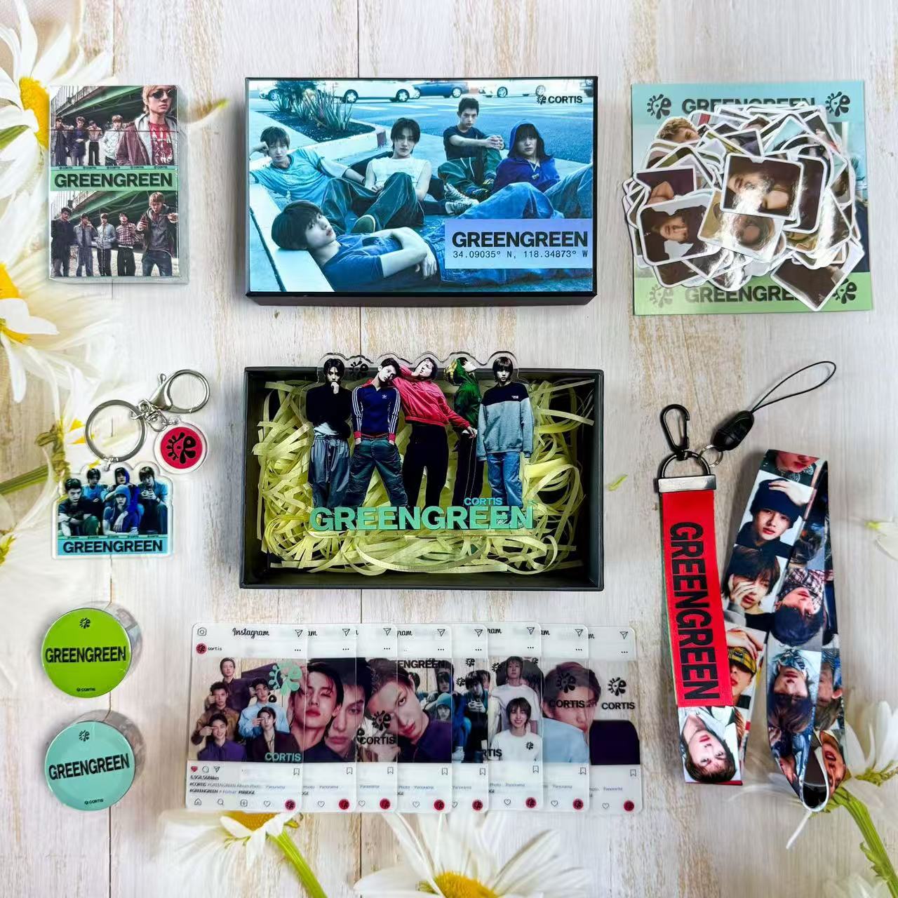 [NEW] Cortis Fan Box