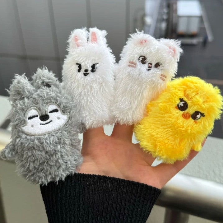 SKZOO Furry Finger Cover Keychain