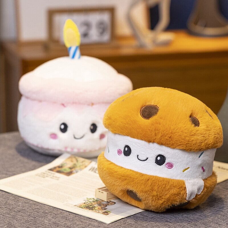 Adorable Strawberry Muffin Cake Plushie - Sweet Bakery Delight!