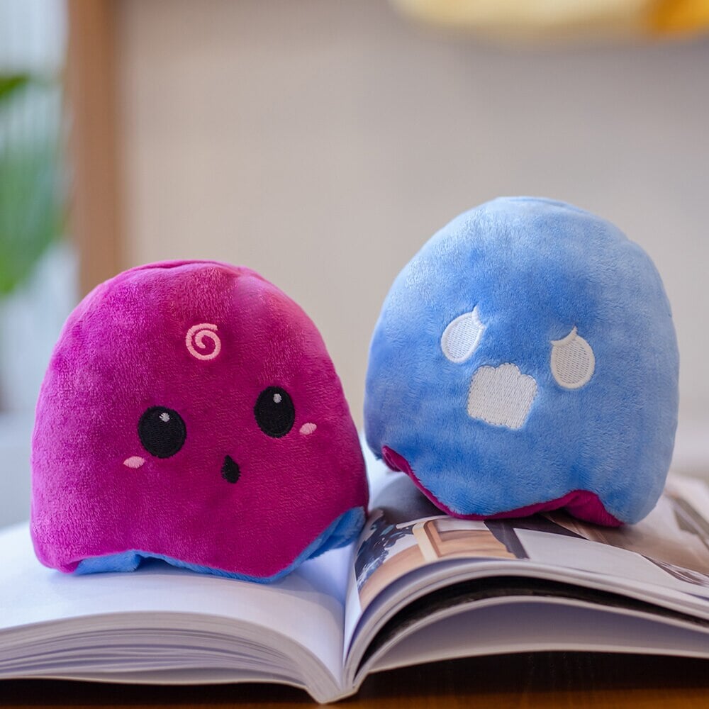Adorable Small Reversible Ghost Plushies - Perfect for Spooky Snuggles!