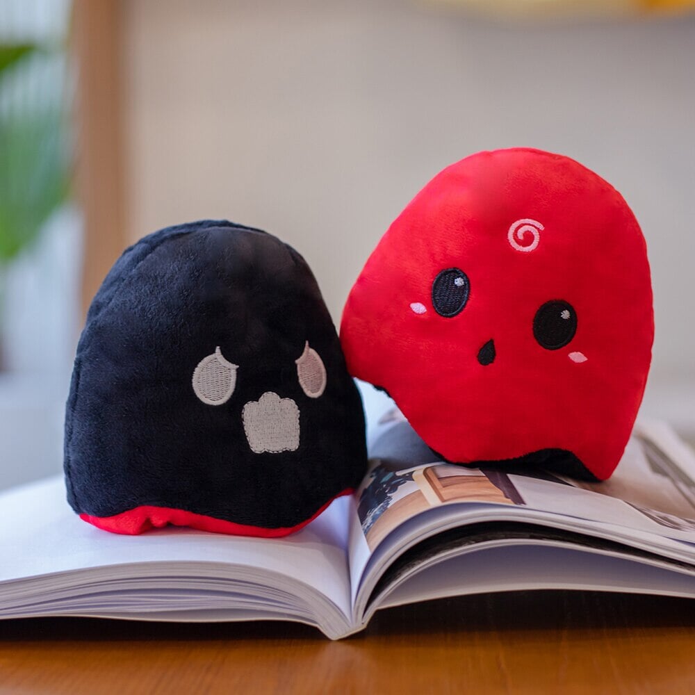 Adorable Small Reversible Ghost Plushies - Perfect for Spooky Snuggles!