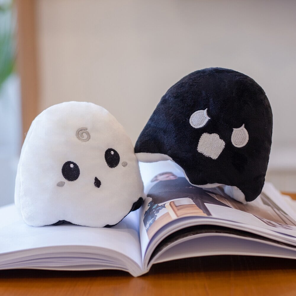 Adorable Small Reversible Ghost Plushies - Perfect for Spooky Snuggles!