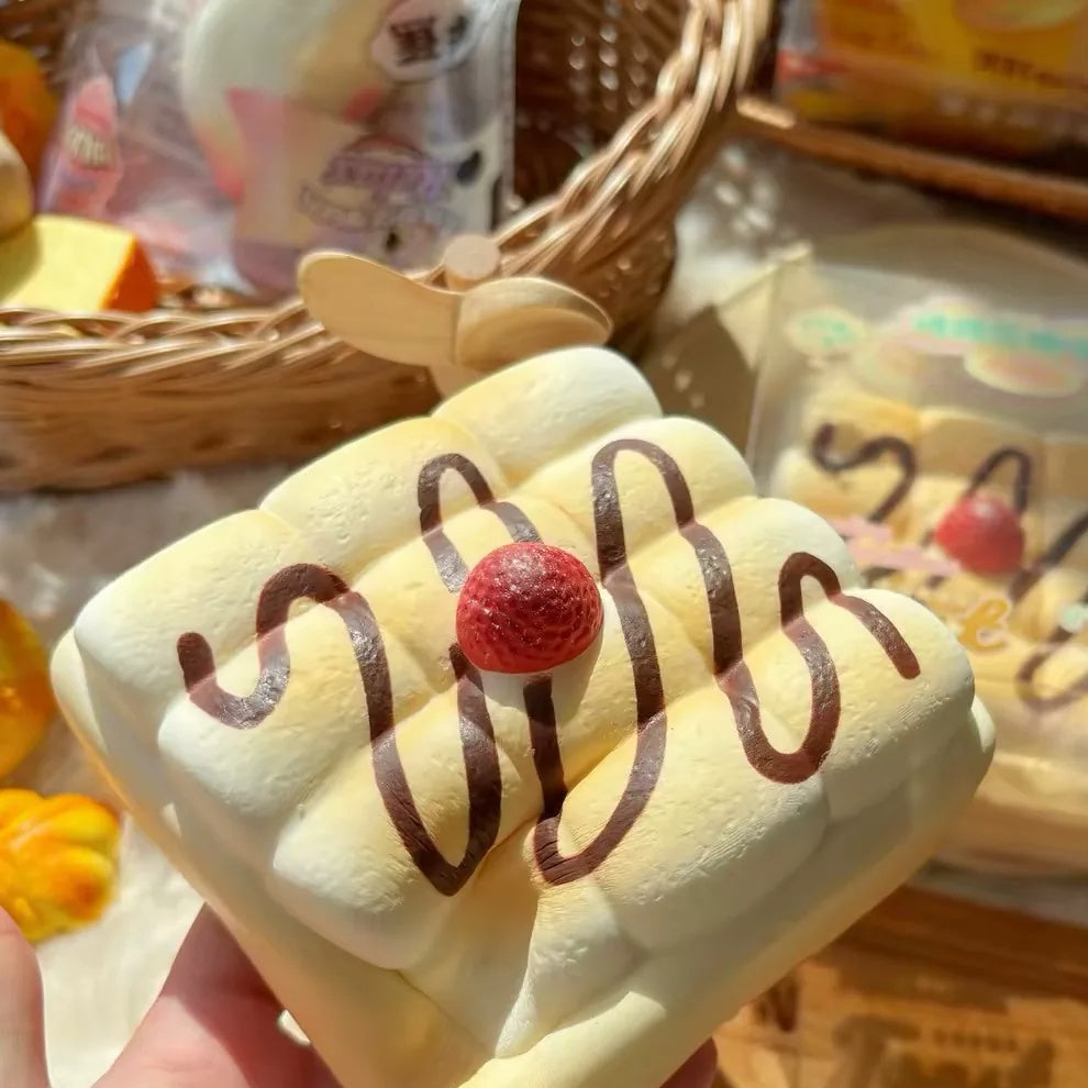[NEW] Squishy Treats Blind Box